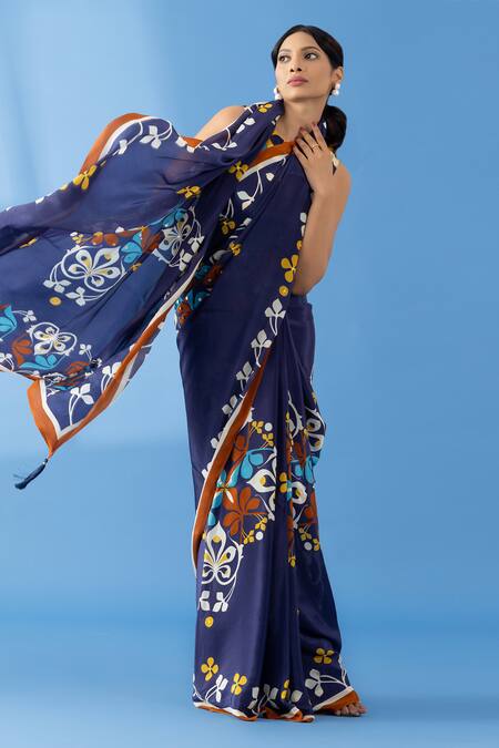 Buy Thee Modern Roots Blue Crepe Sequins, Pearls Floral Border Print Saree Online at Aza Fashions Buy_Thee Modern Roots_Blue Crepe Sequins, Pearls Floral Border Print Saree _Online_at_Aza_Fashions