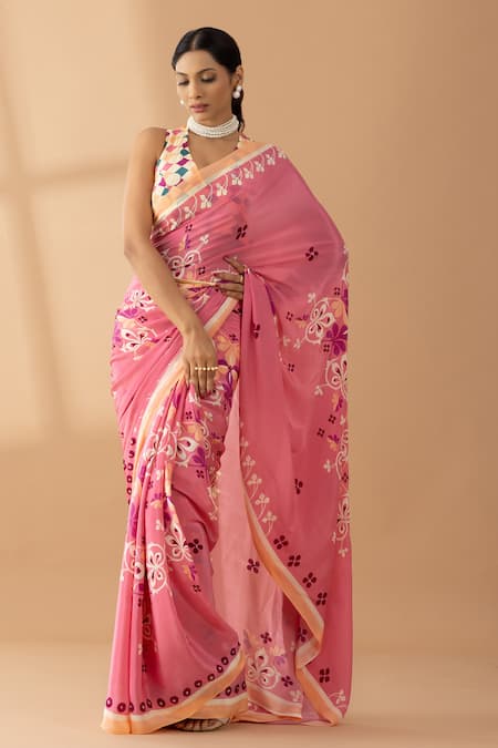 Thee Modern Roots Coral Crepe Printed Mughal Saree 