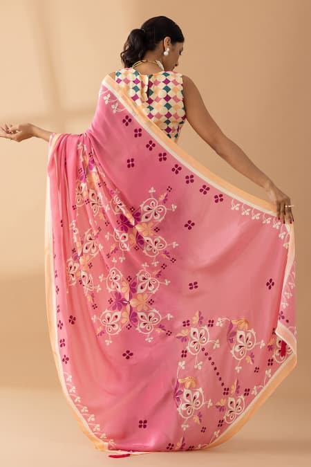 Thee Modern Roots Mughal Floral Print Saree 