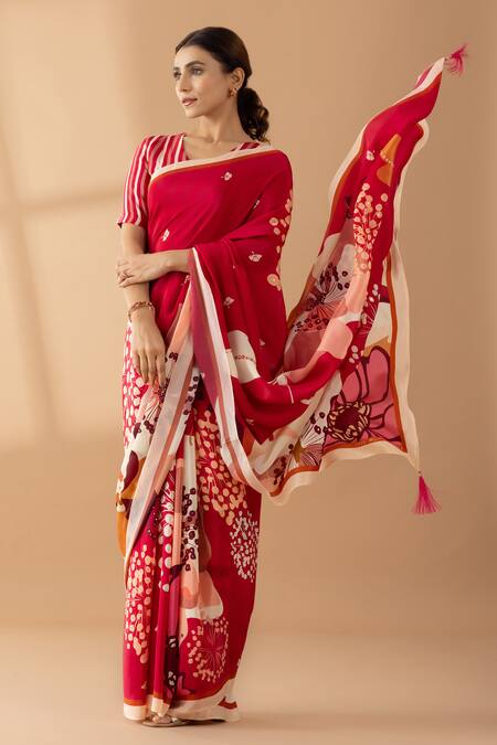 Shop Thee Modern Roots Red Crepe Pearls, Sequins Botanical Print Saree Online at Aza Fashions Shop_Thee Modern Roots_Red Crepe Pearls, Sequins Botanical Print Saree _Online_at_Aza_Fashions