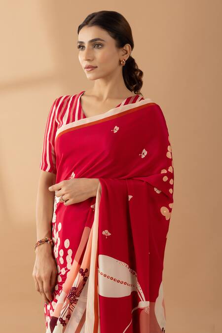 Thee Modern Roots Red Crepe Pearls, Sequins Botanical Print Saree at Aza Fashions Thee Modern Roots_Red Crepe Pearls, Sequins Botanical Print Saree _at_Aza_Fashions