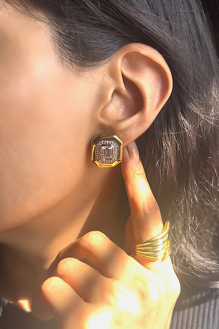 Prata Solara Gleam Cubic Zirconia Embellished Earrings 