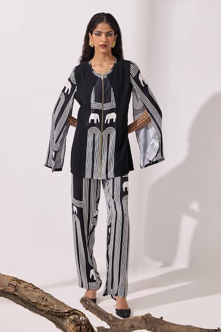 Kamaali Pret Zoe Color Blocked Cape Top With Pant 