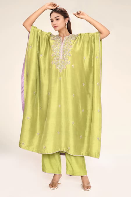 Anushree Reddy_Green Zari Split V-neck Zardozi Embroidered Kaftan Pant Set _Online_at_Aza_Fashions