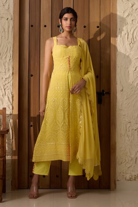 SAANJH BY LEA Yellow Georgette Embroidered Thread Square Falak Kurta Pant Set 