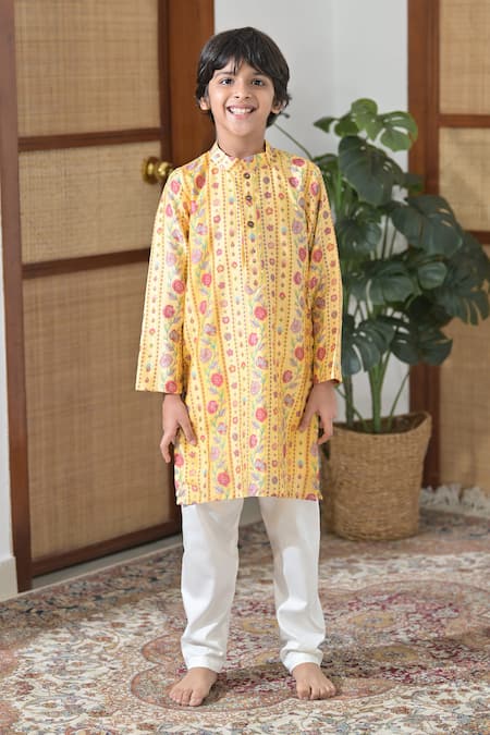 The Plum Bum Floral Print Kurta With Pant 