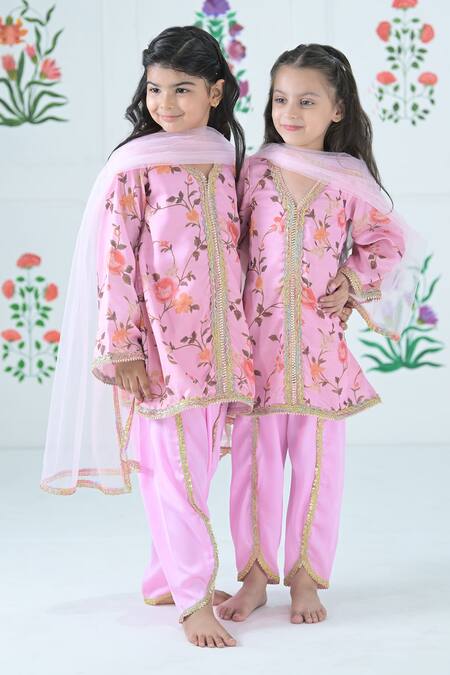 Shop_The Plum Bum_Pink Satin, Linen Embroidery Floral Print Kurta With Tulip Pant _at_Aza_Fashions