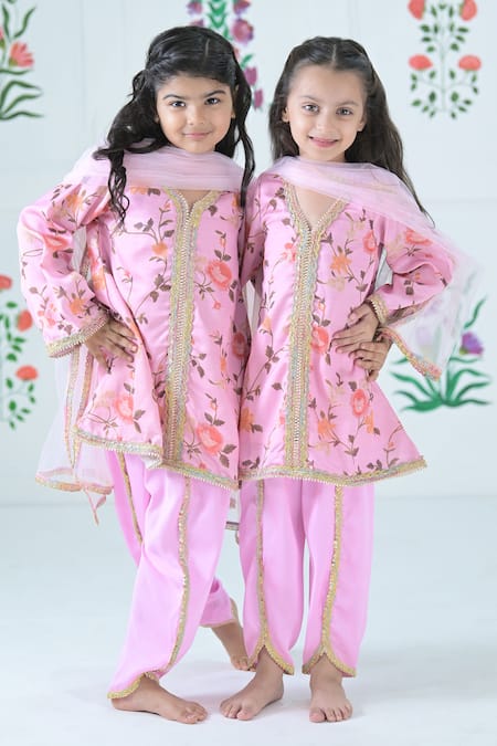 The Plum Bum_Pink Satin, Linen Embroidery Floral Print Kurta With Tulip Pant _Online_at_Aza_Fashions