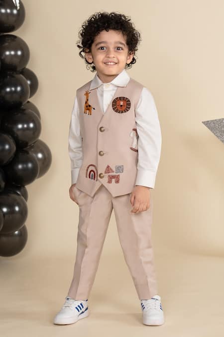 LITTLE BOYS CLOSET Animal Placement Embroidered Waistcoat Set 