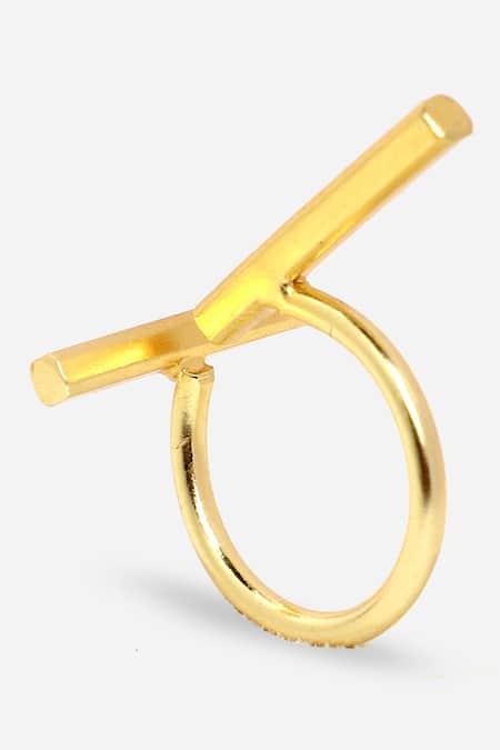 Shop Dugran By Dugristyle Gold Plated Jadoo Stripe Carved Ring Online at Aza Fashions Shop_Dugran By Dugristyle_Gold Plated Jadoo Stripe Carved Ring _Online_at_Aza_Fashions