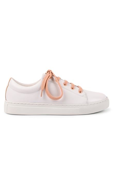 Vanilla Moon_White Sine Leather Plain Shoes_Online_at_Aza_Fashions