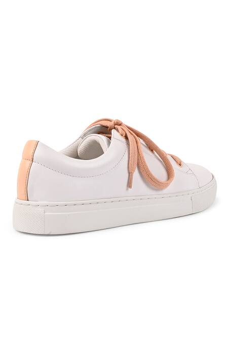 Buy_Vanilla Moon_White Sine Leather Plain Shoes_Online_at_Aza_Fashions