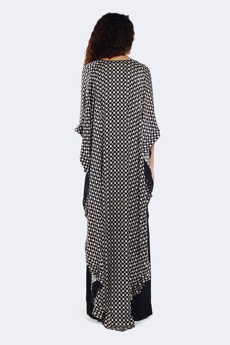 Shop_Onaya_Black Georgette Printed Geometric Round Cape Pant Set _at_Aza_Fashions