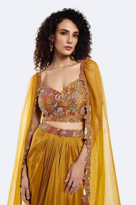 Buy Onaya Yellow Silk Embroidery Thread Sweetheart Neck Floral Crop Top And Skirt Set Online at Aza Fashions Buy_Onaya_Yellow Silk Embroidery Thread Sweetheart Neck Floral Crop Top And Skirt Set_Online_at_Aza_Fashions