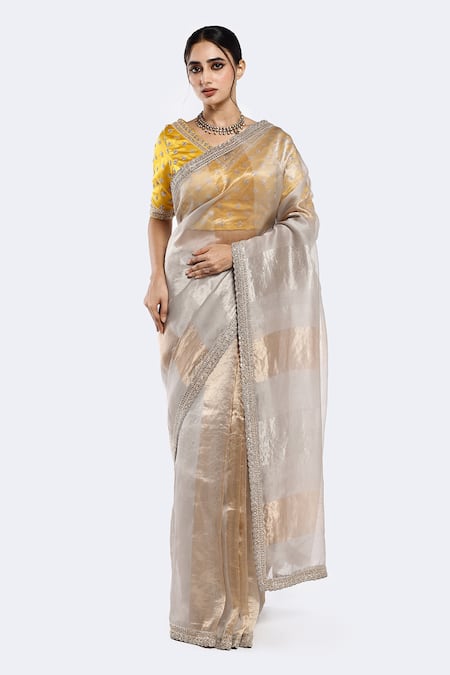 Onaya Panelled Placement Embroidered Saree With Blouse 