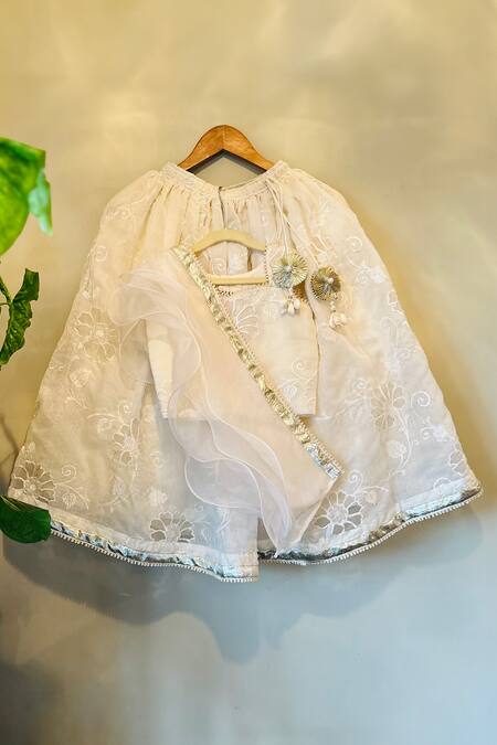 Shop Rage Attire-Sweta Saria Off White Chanderi Silk, Linen Embroidery Floral Cutwork Lehenga Set Online at Aza Fashions Shop_Rage Attire-Sweta Saria_Off White Chanderi Silk, Linen Embroidery Floral Cutwork Lehenga Set _Online_at_Aza_Fashions