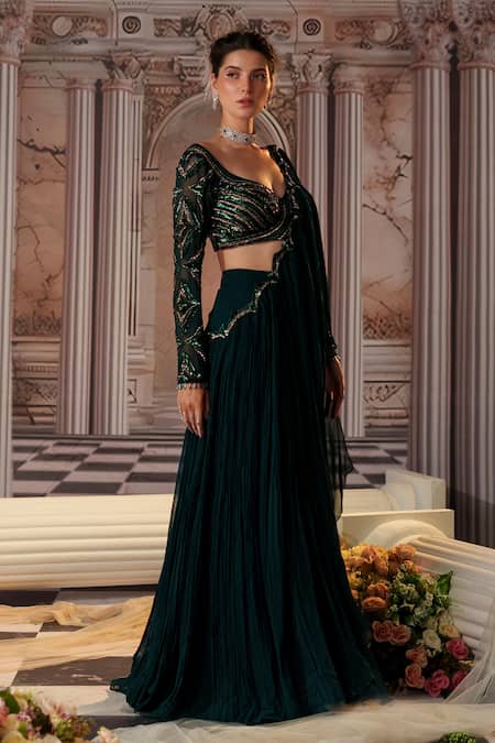 Nidhika Shekhar_Green Georgette, Linen Elysian Pre-draped Saree With Embroidered Blouse _Online_at_Aza_Fashions