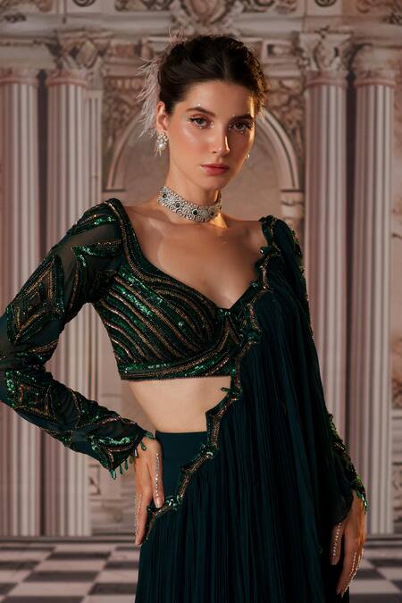 Nidhika Shekhar_Green Georgette, Linen Elysian Pre-draped Saree With Embroidered Blouse _at_Aza_Fashions