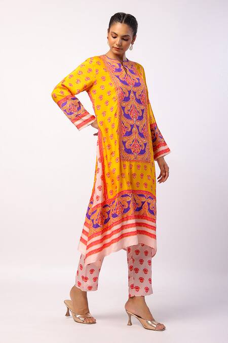 Buy_Swati Vijaivargie_Ivory Silk Beads, Embroidery Split Rena Mandala Print Asymmetric Kurta Set _Online_at_Aza_Fashions