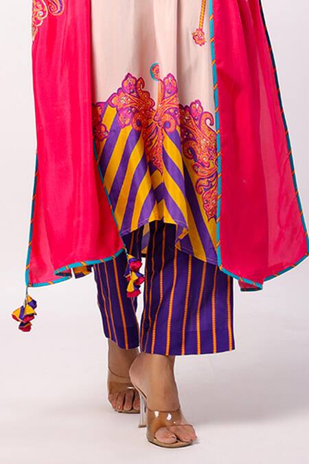 Shop Swati Vijaivargie Ivory Silk Embroidery Split V-neck Moli Mandala Stripe Print Kurta Set Online at Aza Fashions Shop_Swati Vijaivargie_Ivory Silk Embroidery Split V-neck Moli Mandala Stripe Print Kurta Set _Online_at_Aza_Fashions