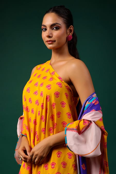 Swati Vijaivargie_Purple Silk Printed Flower Dress One Shoulder Neelam With Cape _at_Aza_Fashions