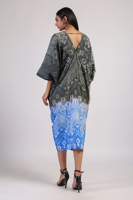 Shop Swati Vijaivargie Black Silk V-neck Tribal Pattern Shibori Kaftan Dress at Aza Fashions Shop_Swati Vijaivargie_Black Silk V-neck Tribal Pattern Shibori Kaftan Dress _at_Aza_Fashions