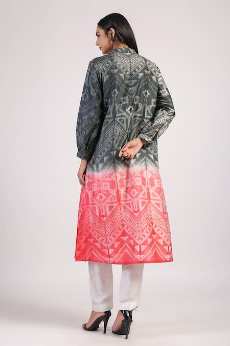 Shop_Swati Vijaivargie_Black Silk Bandeau Neck Tribal Pattern Ombre Kurta With Pant _at_Aza_Fashions