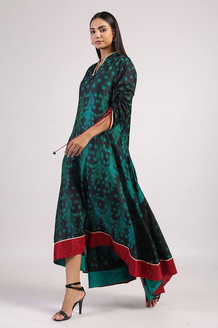 Swati Vijaivargie_Black Silk Tassels Mandarin Collar Contrast Hem Asymmetric Dress _Online_at_Aza_Fashions