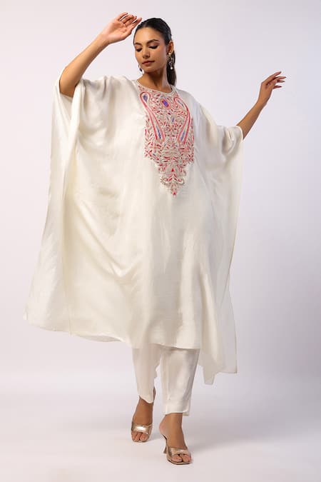 Swati Vijaivargie Ivory Silk Embroidered Resham Round Kaftan And Straight Pant Set 