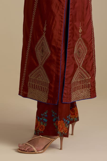 Buy_Kora_Maroon , Organza Sequins, Embroidery, Gota Patti, Zari Round Kurta Set 