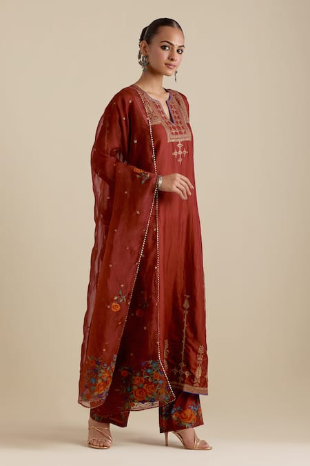 Shop Kora Maroon , Organza Embroidery, Gota Patti, Sequins Round Neck Kurta Set Shop_Kora_Maroon , Organza Embroidery, Gota Patti, Sequins Round Neck Kurta Set