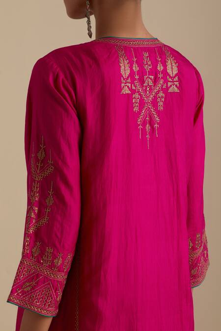 Kora Fuchsia , Organza Sequins, Embroidery, Gota Straight Kurta Pant Set Online at Aza Fashions Kora_Fuchsia , Organza Sequins, Embroidery, Gota Straight Kurta Pant Set _Online_at_Aza_Fashions