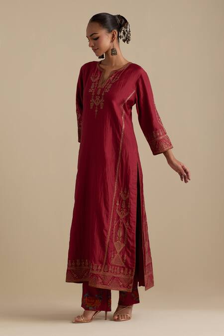 Shop_Kora_Red , Organza Sequins, Gota Patti, Embroidery Zari Straight Kurta Set _Online_at_Aza_Fashions