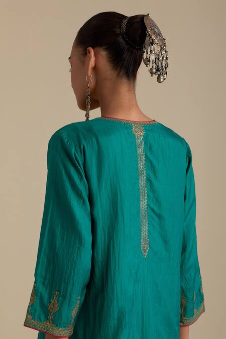 Kora_Green , Organza Sequins, Gota Patti, Embroidery Straight Kurta Pant Set _Online_at_Aza_Fashions