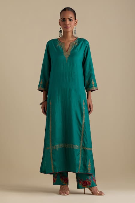 Shop_Kora_Green , Organza Sequins, Gota Patti, Embroidery Straight Kurta Pant Set _Online_at_Aza_Fashions