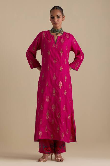Kora_Fuchsia , Organza Sequins, Gota Patti, Embroidery Butis Long Kurta Set _Online_at_Aza_Fashions