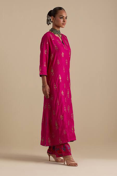 Shop_Kora_Fuchsia , Organza Sequins, Gota Patti, Embroidery Butis Long Kurta Set _Online_at_Aza_Fashions
