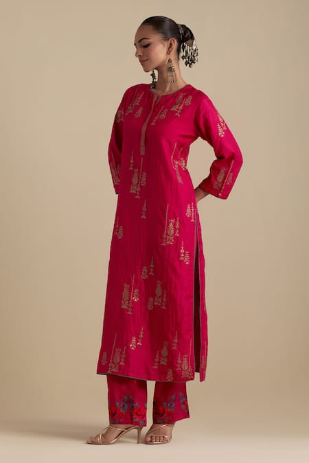 Buy_Kora_Fuchsia , Organza Sequins, Zari, Contrast Hem Straight Kurta Pant Set _Online_at_Aza_Fashions