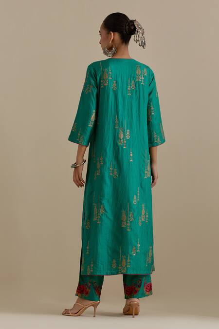 Shop_Kora_Green , Organza Embroidery, Sequins, Contrast Hem Straight Kurta Set _at_Aza_Fashions