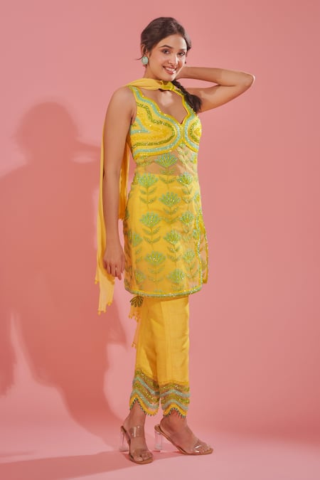 Buy_Tuhina Srivastava_Yellow Organza, Chiffon, Tulle, Cut Work, Flower Bloom Kurta Pant Set _Online_at_Aza_Fashions