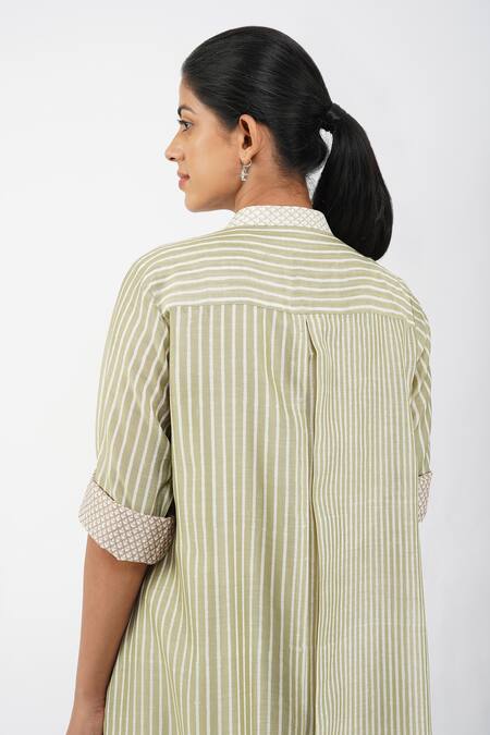 Buy_Diva By Sangeeta Ranka_Green Chanderi, Linen Floral Butti Printed High-low Kurta With Trouser _Online_at_Aza_Fashions