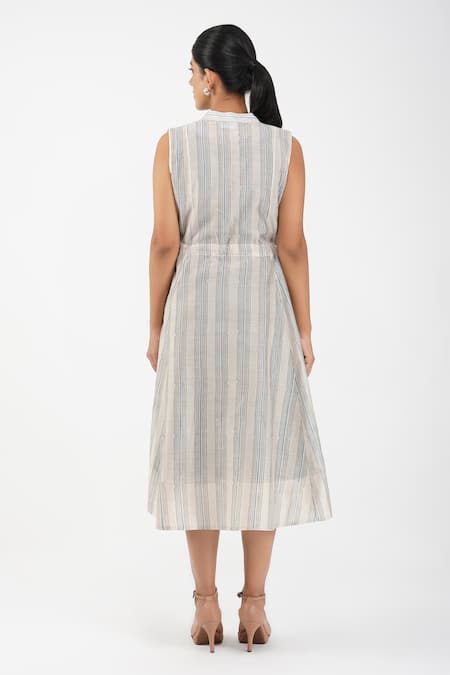 Diva By Sangeeta Ranka_Grey Chanderi, Silk Embroidery Mandarin Floral Printed Jacket With Striped Dress _Online_at_Aza_Fashions