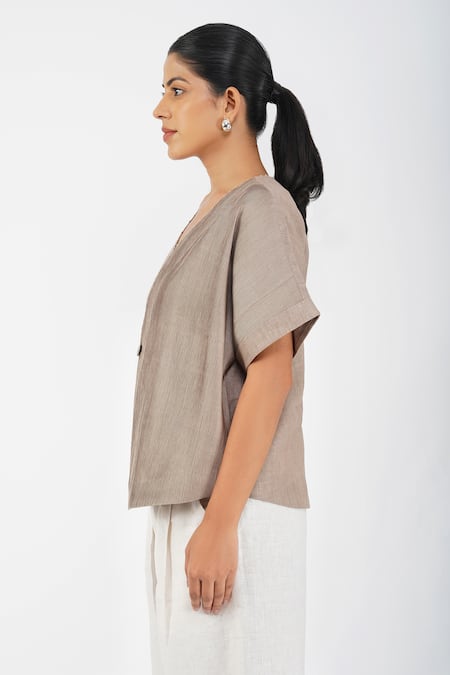 Diva By Sangeeta Ranka Brown Chanderi, Linen V-neck Pintuck Asymmetric Shirt Online at Aza Fashions Diva By Sangeeta Ranka_Brown Chanderi, Linen V-neck Pintuck Asymmetric Shirt _Online_at_Aza_Fashions
