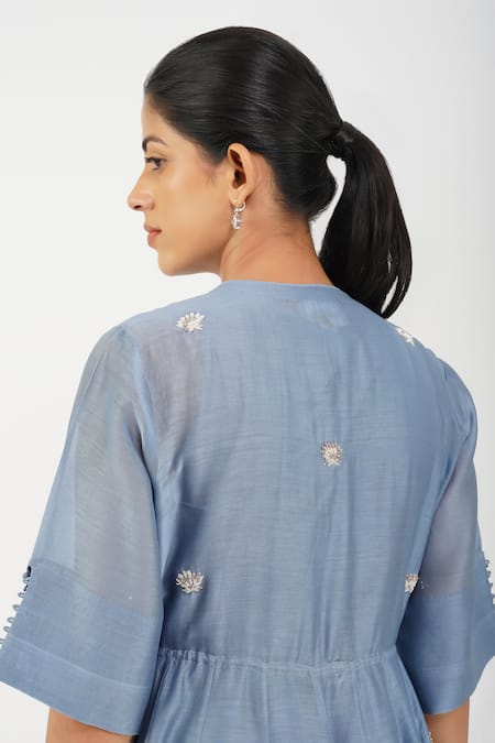 Buy_Diva By Sangeeta Ranka_Blue Organza, Chanderi, Linen Embroidery V-neck Floral Angarkha Pant Set _Online_at_Aza_Fashions