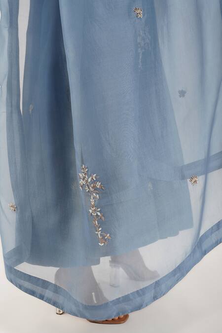 Buy_Diva By Sangeeta Ranka_Blue Organza, Chanderi, Linen Embroidery V-neck Floral Angarkha Pant Set 