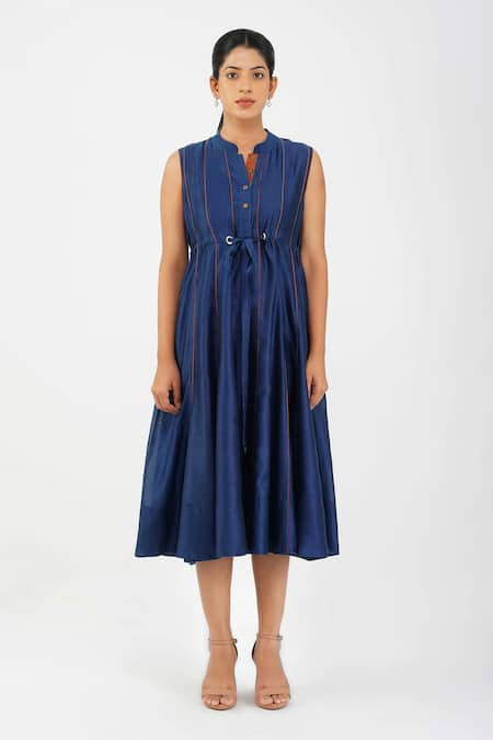 Diva by Sangeeta Ranka Blue Chanderi Plain Mandarin Collar Panelled Dress 