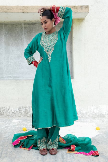 Shop Pants And Pajamas Green , Chanderi, Cotton, Organza Sequins, Flower Yoke Kurta Pant Set at Aza Fashions Shop_Pants And Pajamas_Green , Chanderi, Cotton, Organza Sequins, Flower Yoke Kurta Pant Set _at_Aza_Fashions