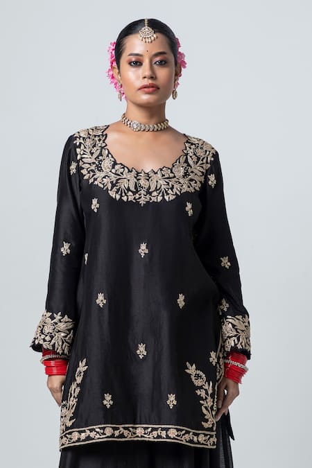 Pants and Pajamas Black Silk Chanderi Embroidery Sequin Round Yoke Kurta 