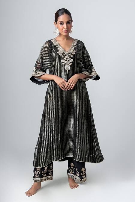 Buy Pants And Pajamas Black Zari, Lace V-neck Stripe Woven Kurta Online at Aza Fashions Buy_Pants And Pajamas_Black Zari, Lace V-neck Stripe Woven Kurta _Online_at_Aza_Fashions