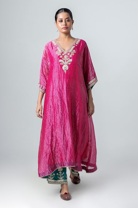 Pants And Pajamas Pink Lace V-neck Stripe Woven Kurta Online at Aza Fashions Pants And Pajamas_Pink Lace V-neck Stripe Woven Kurta _Online_at_Aza_Fashions